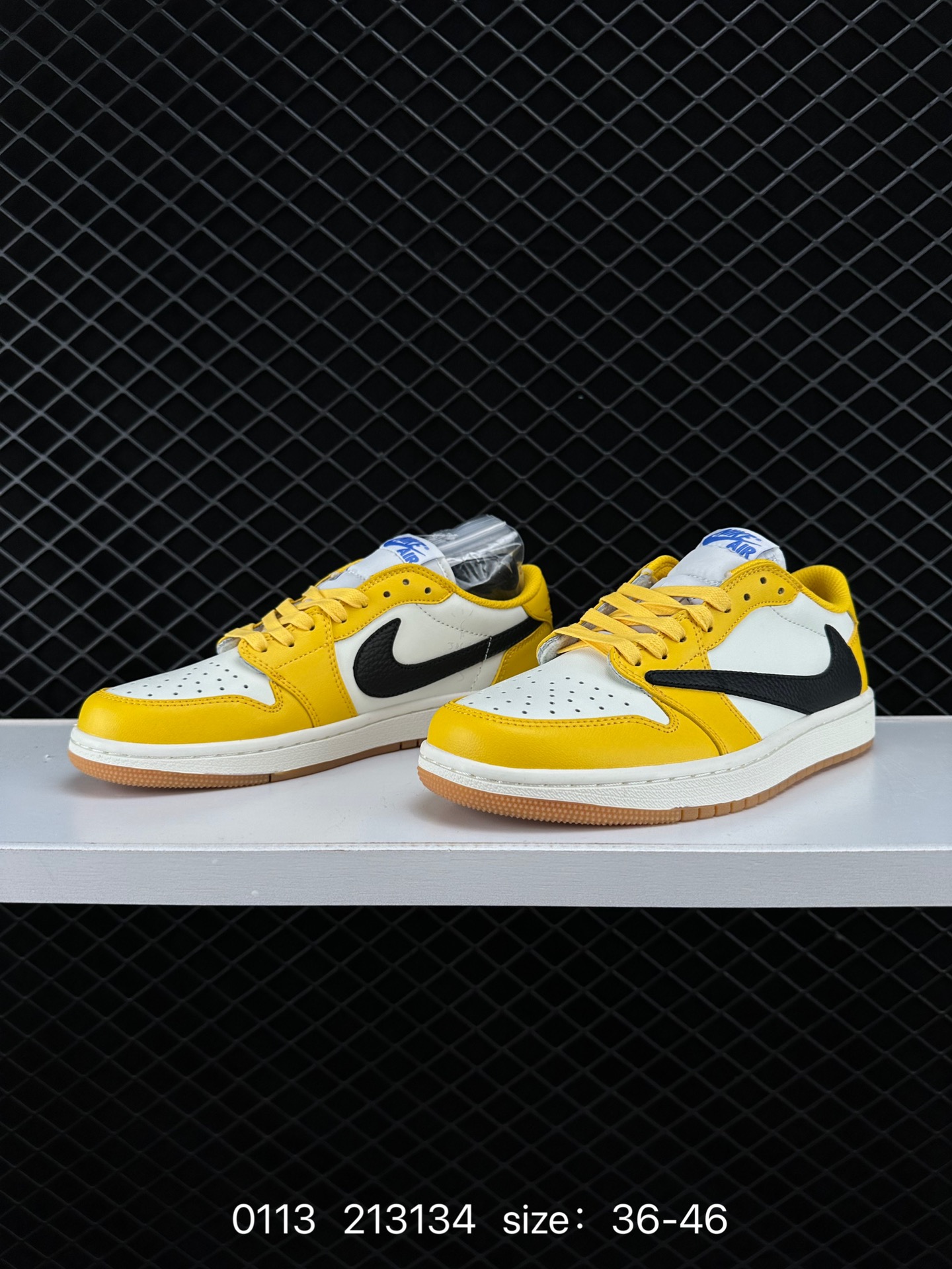 Travis Scott x Nike Air Jordan 1 Low OG